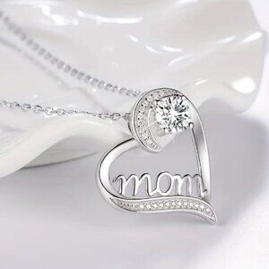 🎁Heart Mother's Gifts Lovely Pendant Necklace for Women, EVGG1030